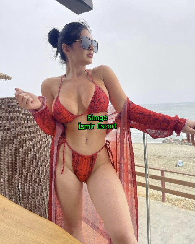 izmirescortsimge-1 İzmir Escort Simge Partnerimi Yatakta Zevkten Kıvrandırırım